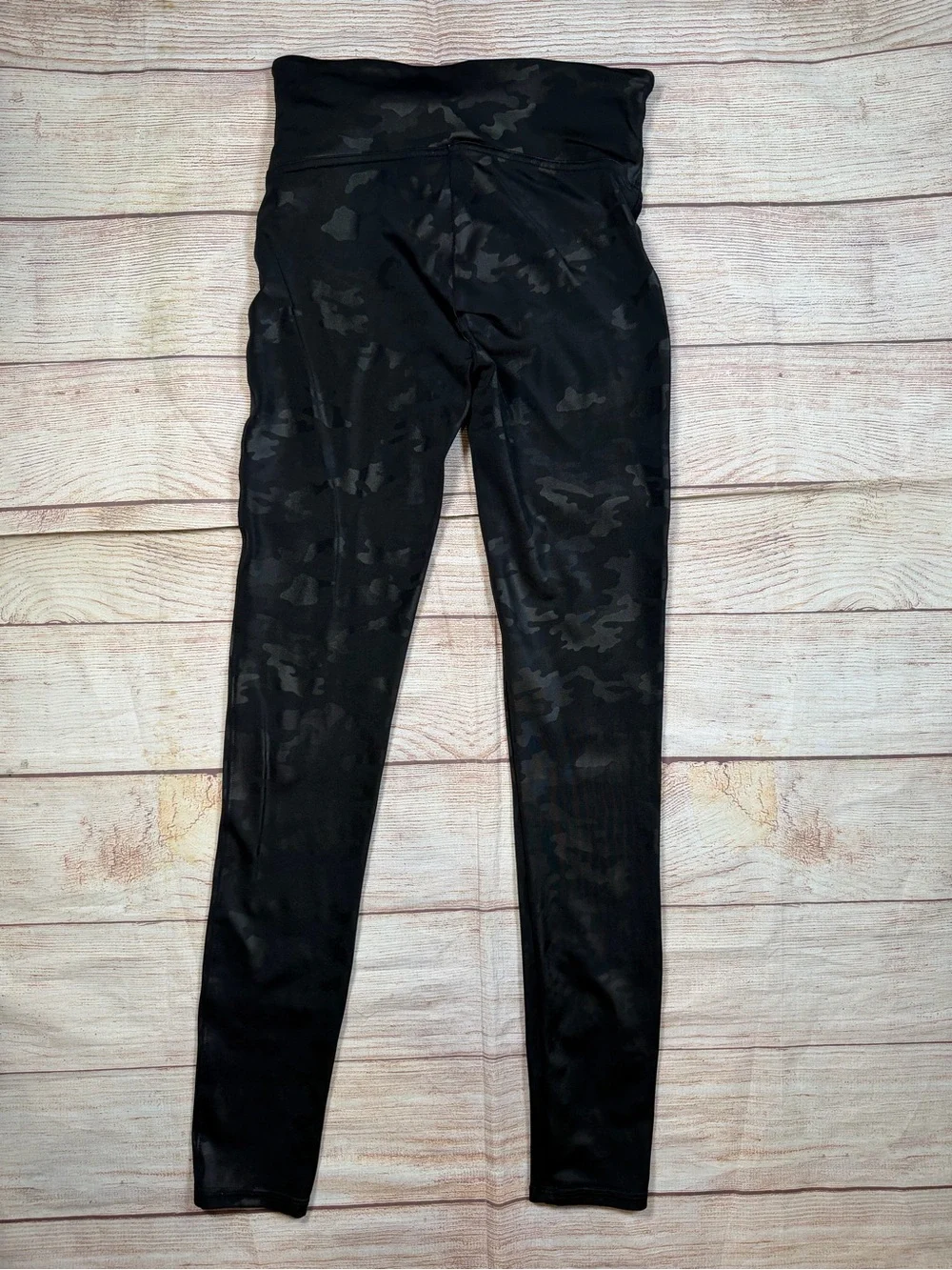 SPANX‎ Black Camouflage High-Waist Leggings